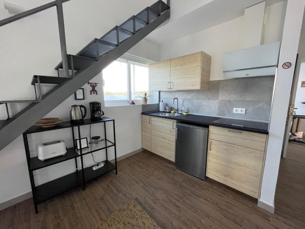 דירות טינאחו Azur Arts Lanzarote Lofts מראה חיצוני תמונה
